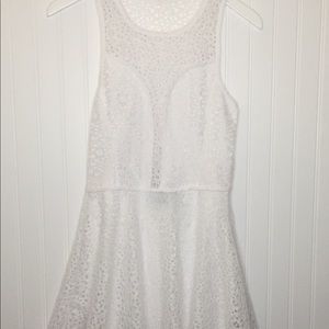 Nasty Gal White Eyelet Sleeveless Dress - M